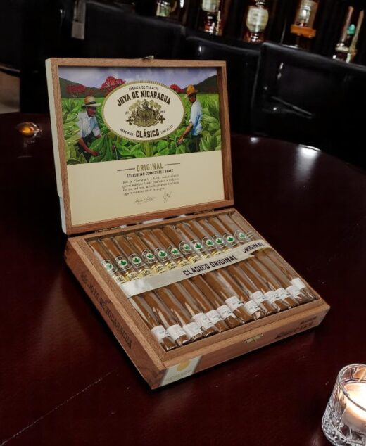 Joya de Nicaragua Clasico Nro. 6 x 25