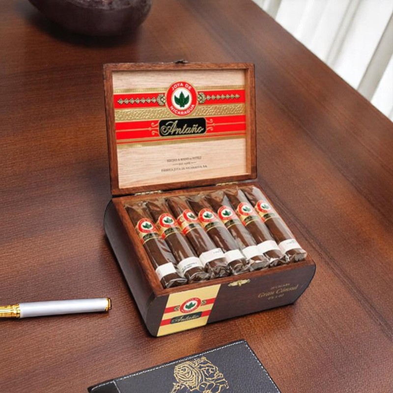 Joya de Nicaragua Antaño 1970 Gran Consul x 20