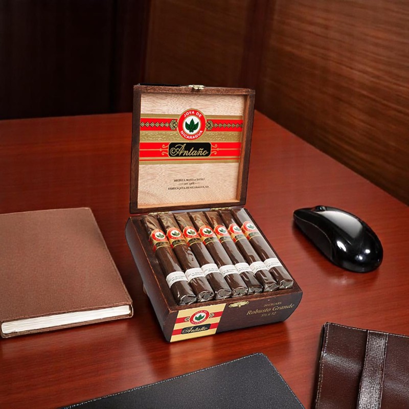 Joya de Nicaragua Antaño 1970 Robusto Grande x 20