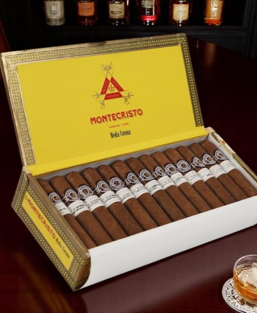 Montecristo Media Corona x 25