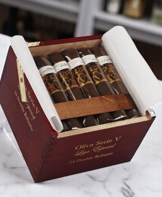 Oliva Serie V Liga Especial Double Robusto x 24