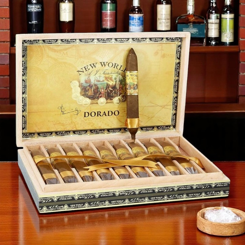 AJ Fernandez New World Dorado Figurado x 10