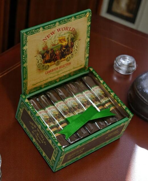 AJ Fernandez New World Cameroon Short Robusto x 20