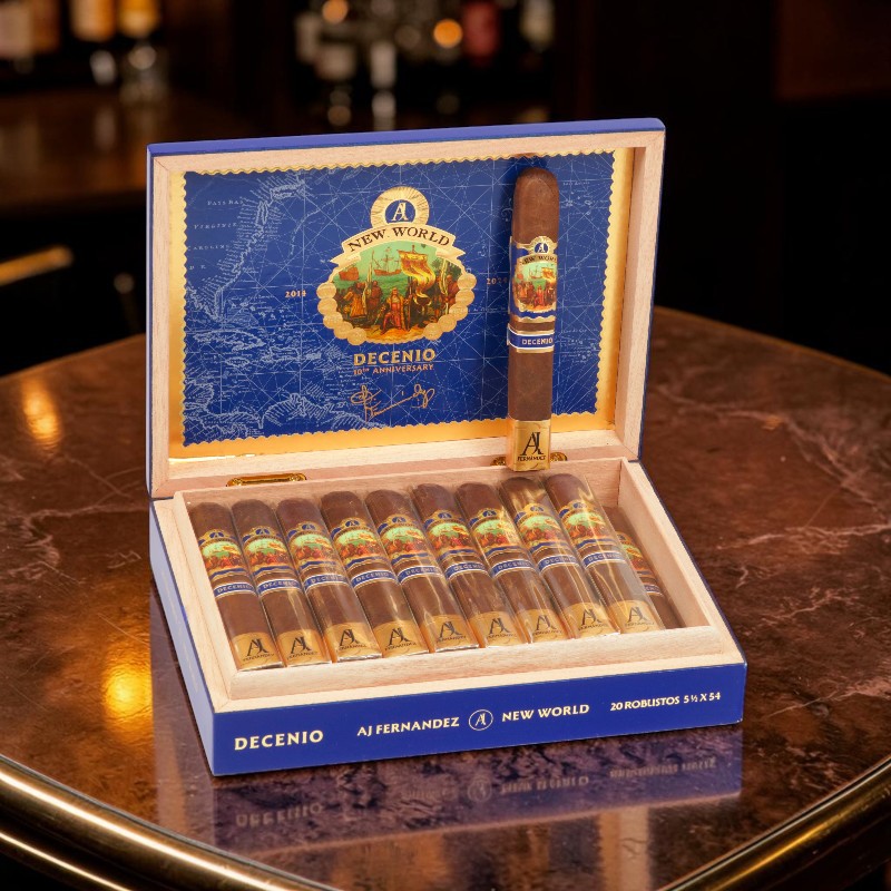 AJ Fernandez New World Decenio Robusto