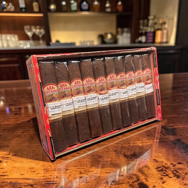 AJ Fernandez San Lotano Bull Robusto